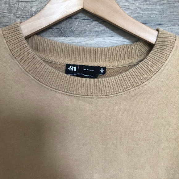 Men's Southwestern Aztec Sweatershirt with Geometric Design XS - Picture 6 of 9